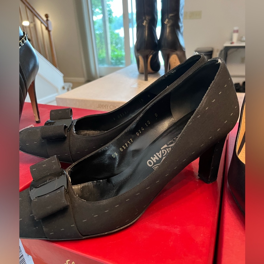 Salvatore Ferragamo heels, excellent condition, low mileage!